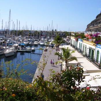 Excursion Puerto de Mogán and its market