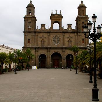 Las Palmas + Botanical Garden + Volcano