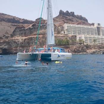 Catamaran Boat Trip Magic 3 